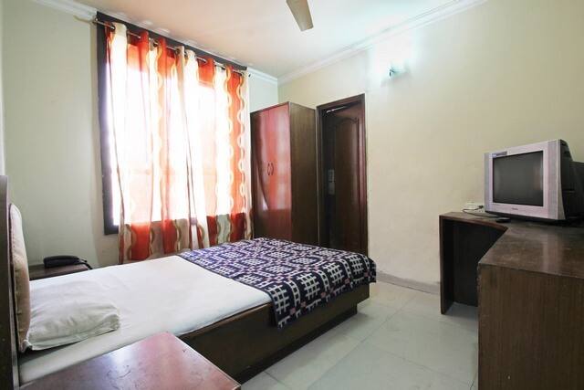 Hotel Angad Continental, Ambala 4